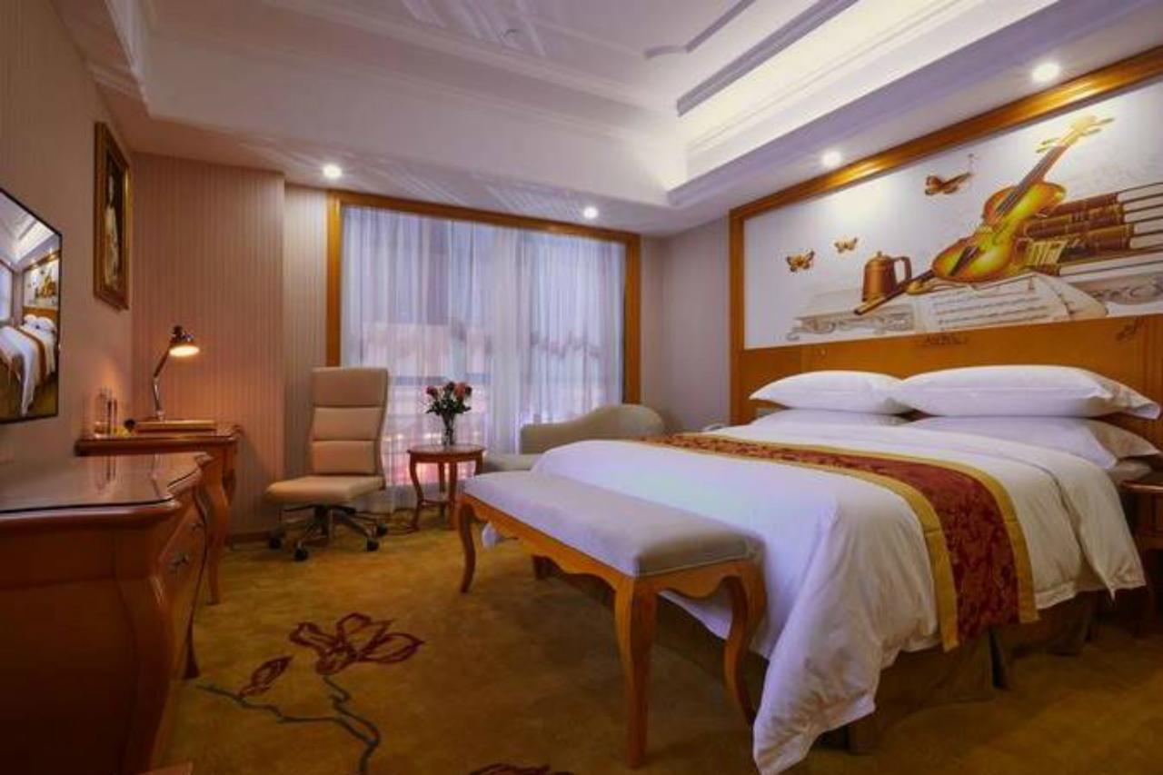 Venus International Hotel Shanghai South Shenjiang Road Eksteriør billede