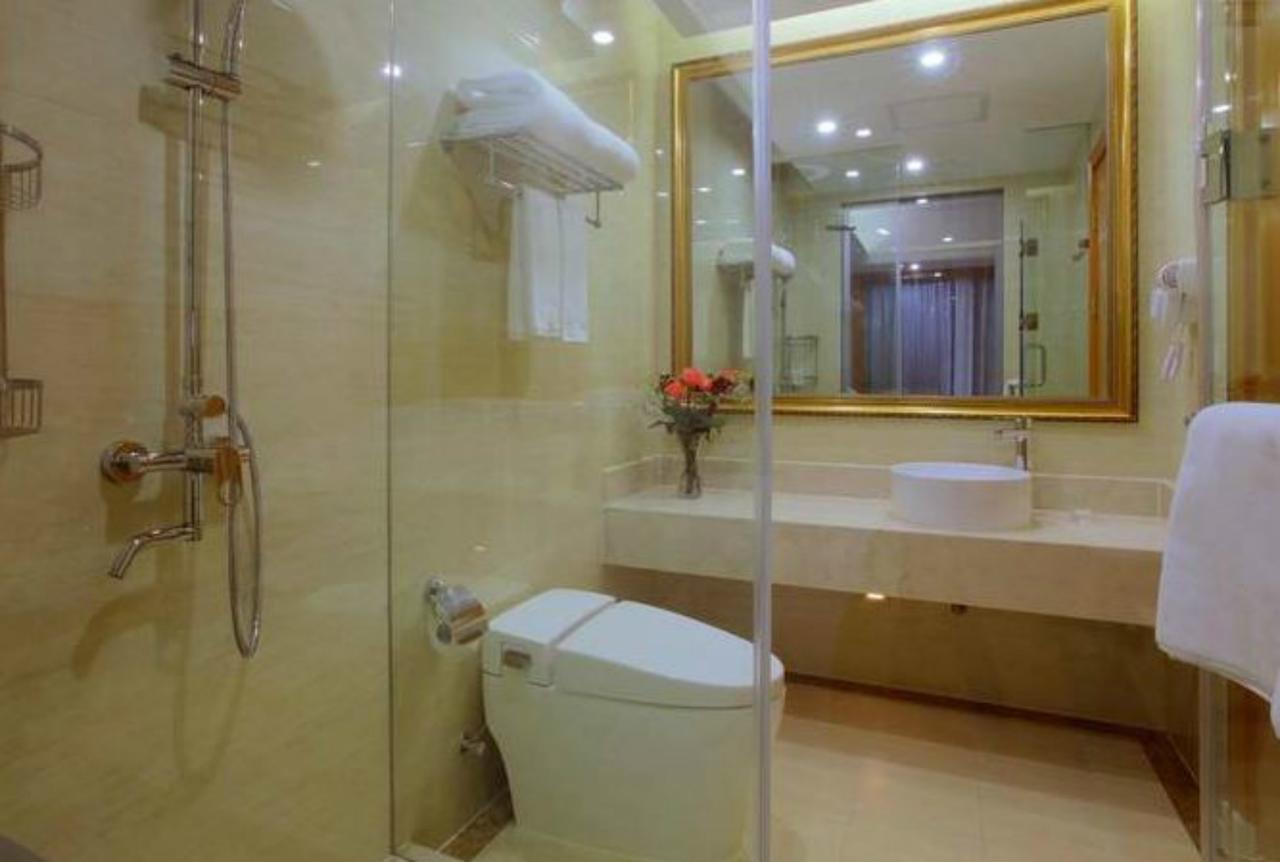 Venus International Hotel Shanghai South Shenjiang Road Eksteriør billede